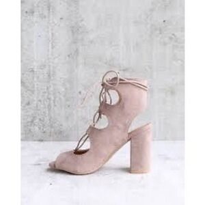 Report Womens Lace Up Block Heel Sandals Blush Pink Faux Suede Open Toe Cut Out